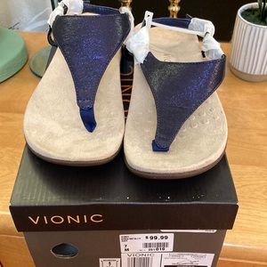 Vionic Kirra Metallic Navy Sandals 7M New in Box